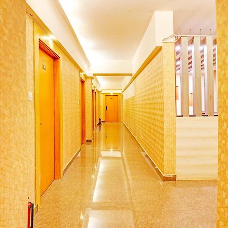 Super Townhouse Oak Electronic City Formerly Hotel Trubell Kammasandra Exterior foto